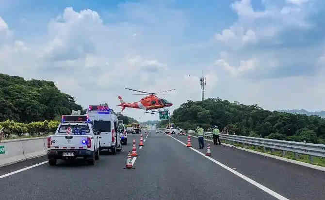 疏附高速公路汽车救援案例