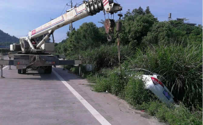 疏附重载吊车救援